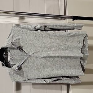Womens Underarmour 1/4 zip large